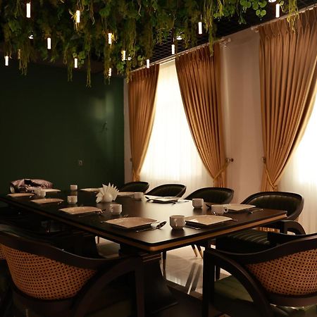 Damir Hotel Nukus Eksteriør bilde