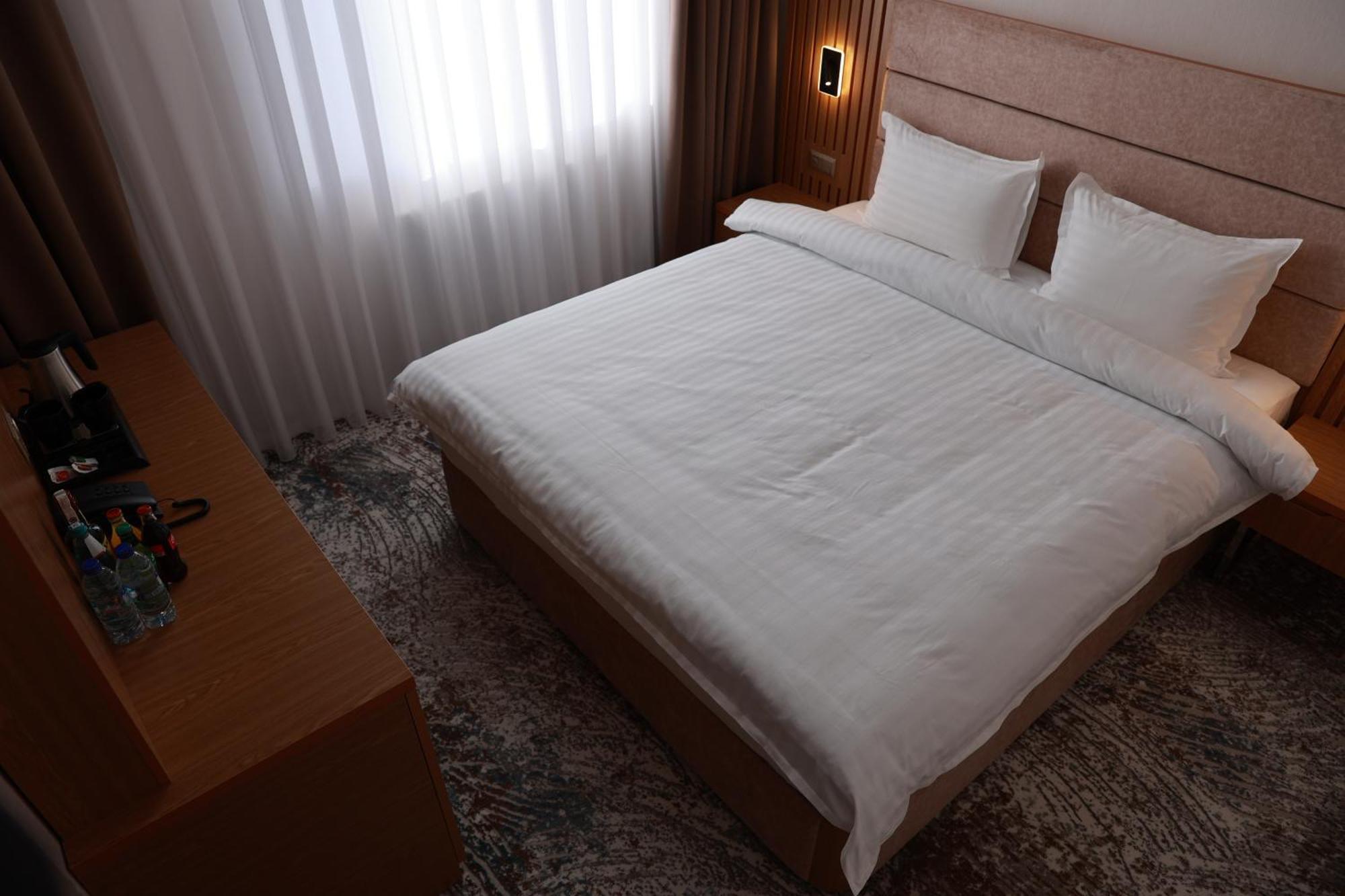 Damir Hotel Nukus Eksteriør bilde
