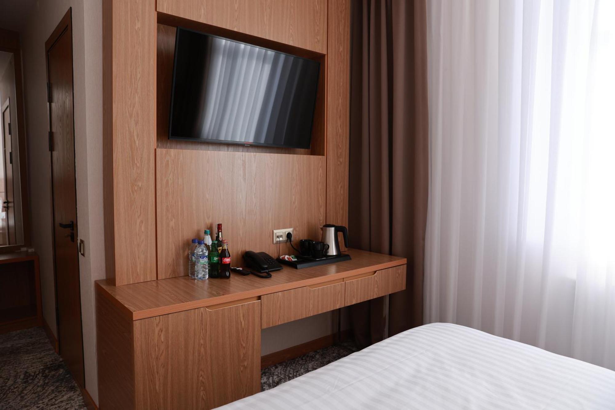 Damir Hotel Nukus Eksteriør bilde