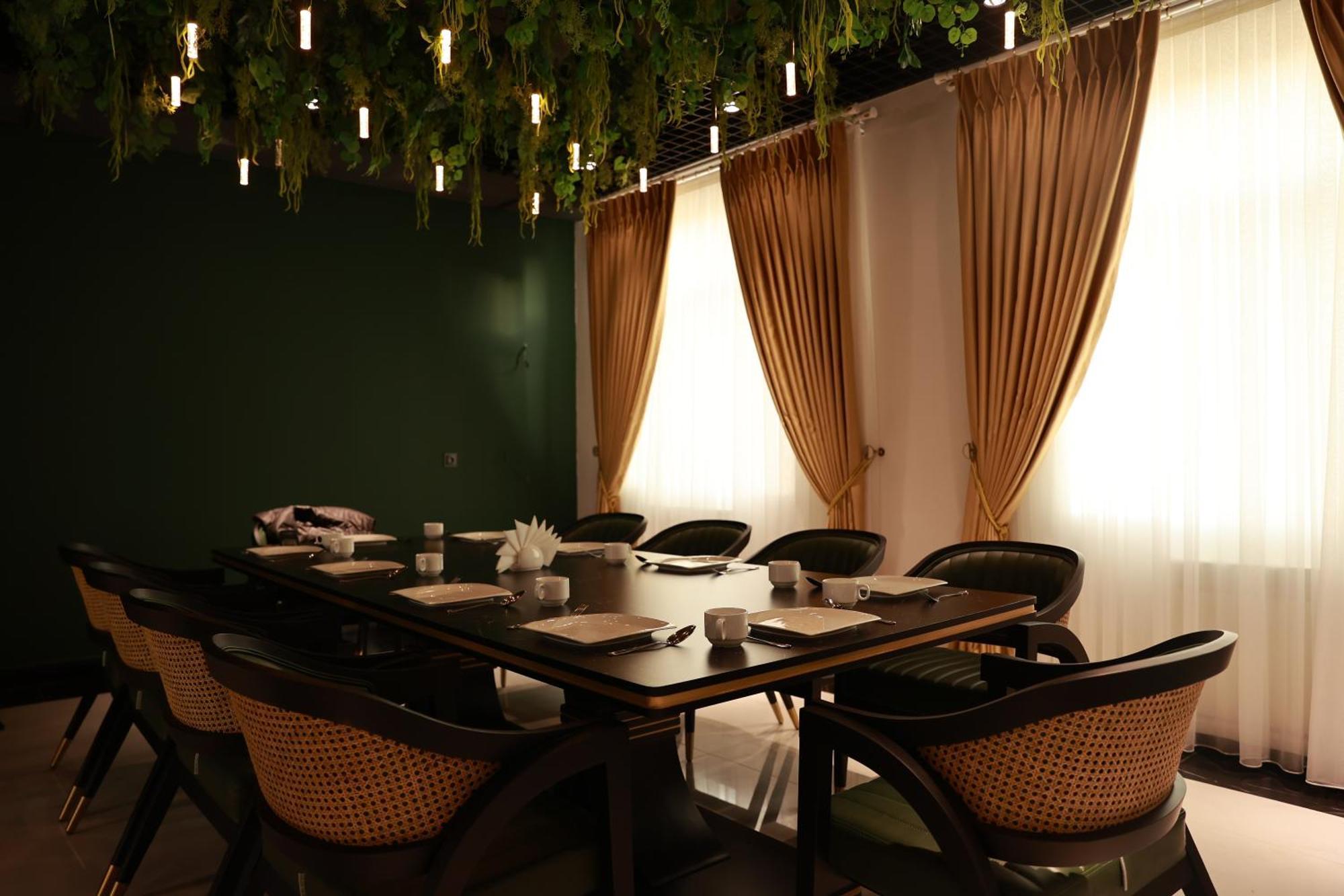 Damir Hotel Nukus Eksteriør bilde